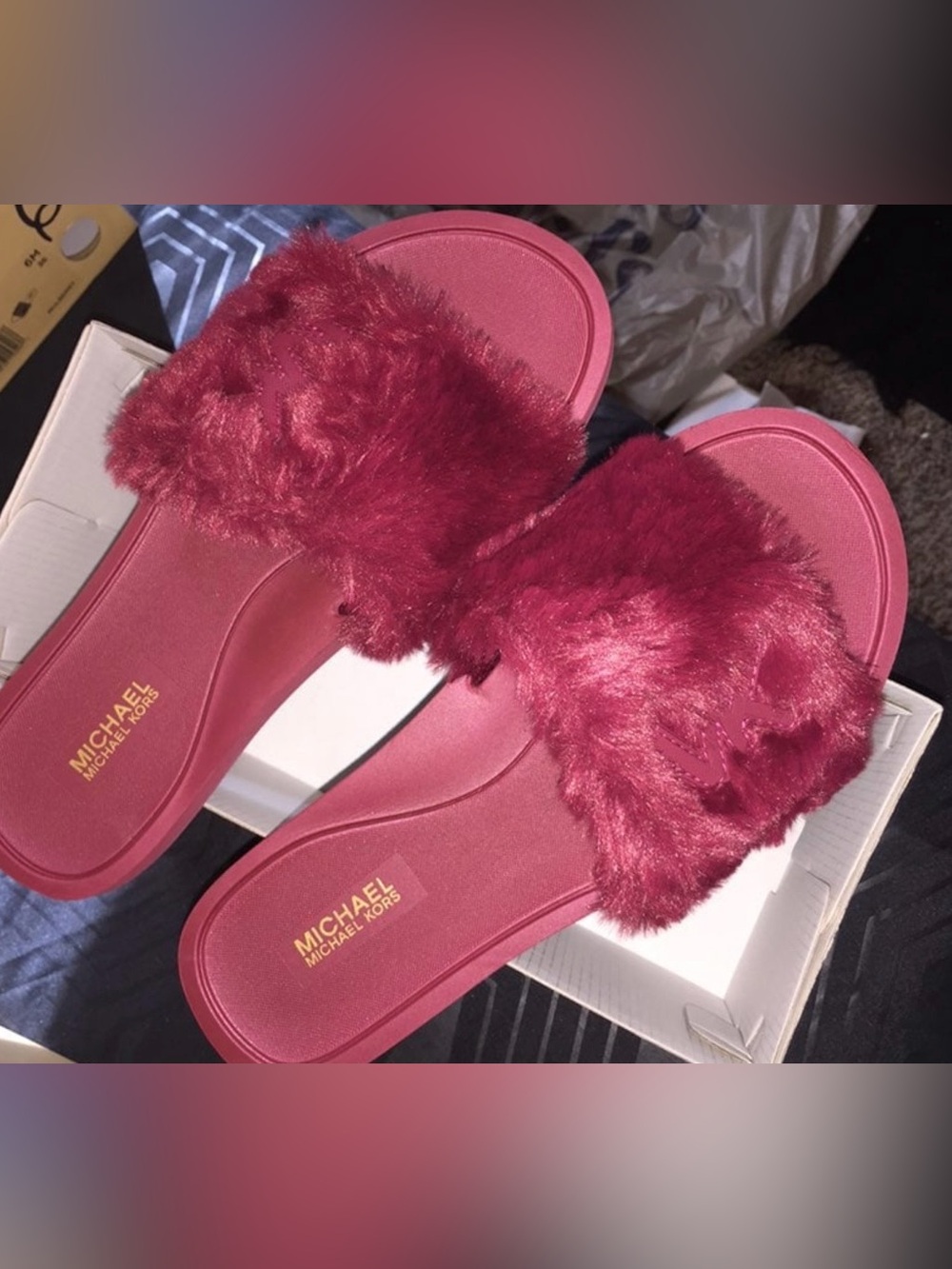 Michael kors faux fur burgundy slides